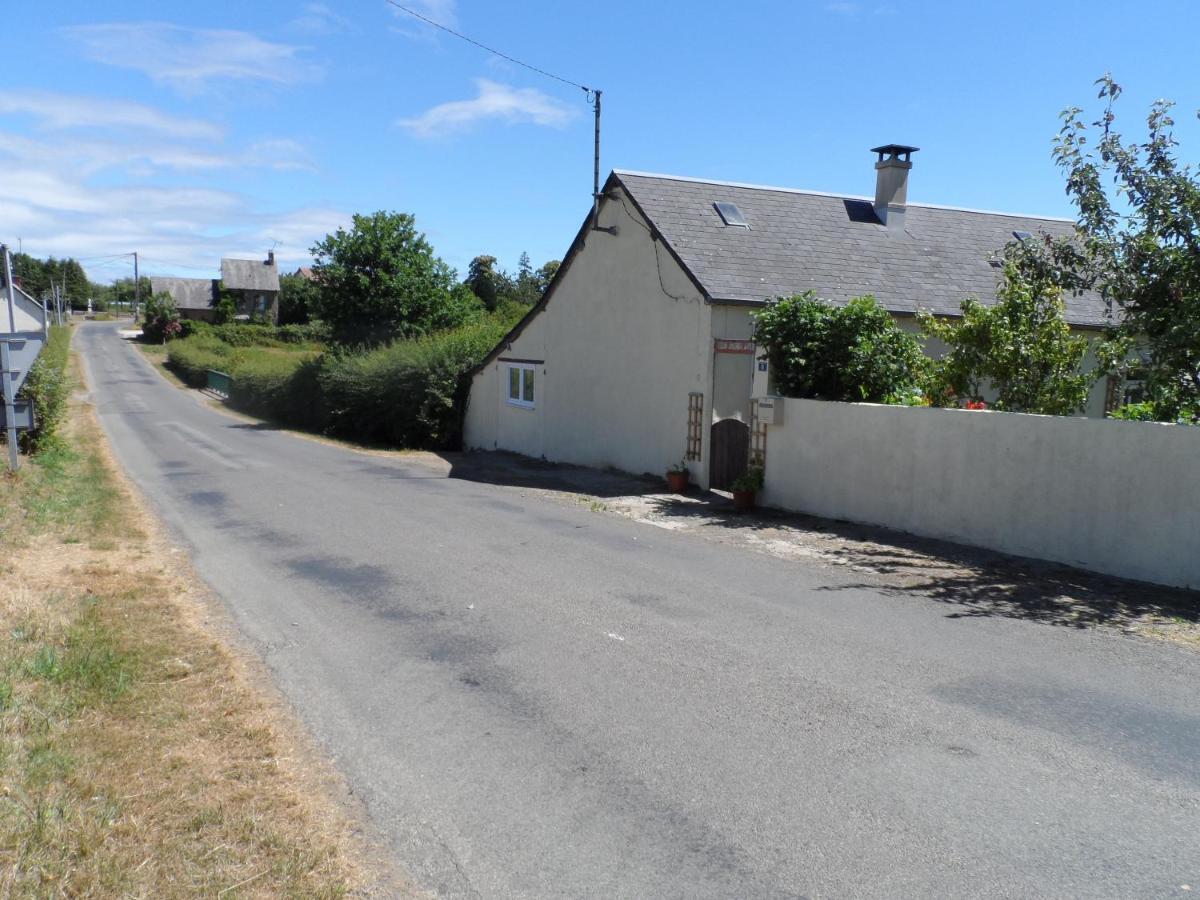 Mantilly Cottage Bagian luar foto
